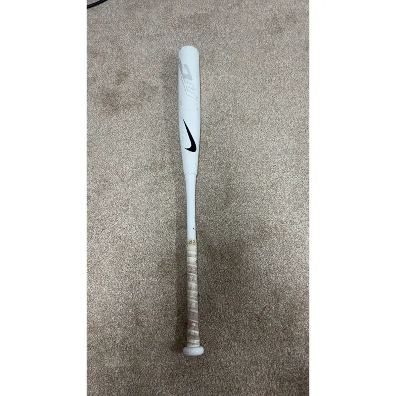 2013 Nike MC2 BBCOR Certified Bat (-3) 31 oz 34" (Used)