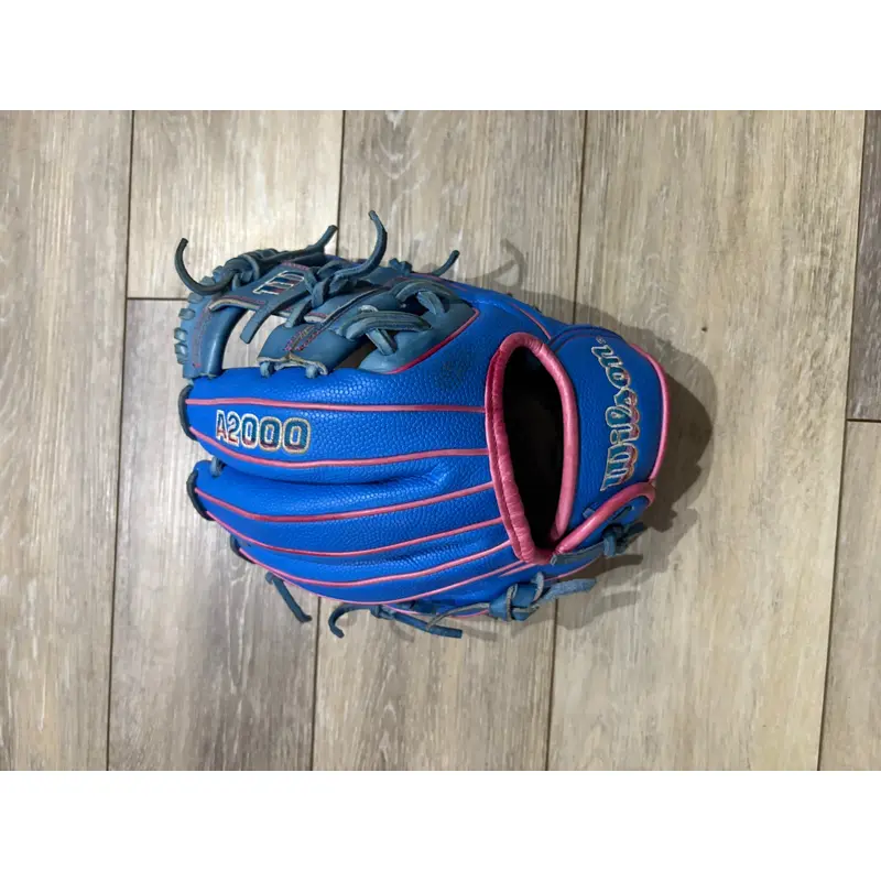 Wilson A2000 Autism speaks Baseball Glove 11.5" (Used)