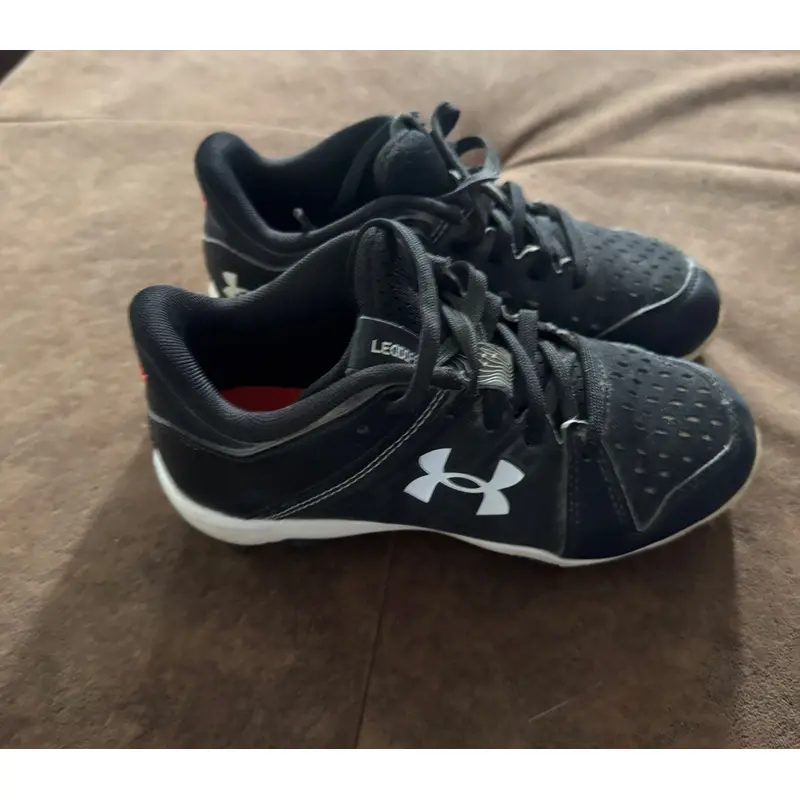 Under armor baseball cleats