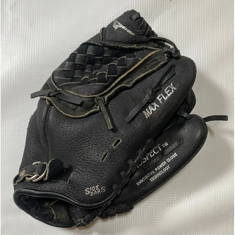 Mizuno Prospect RH Baseball Glove 10.75"