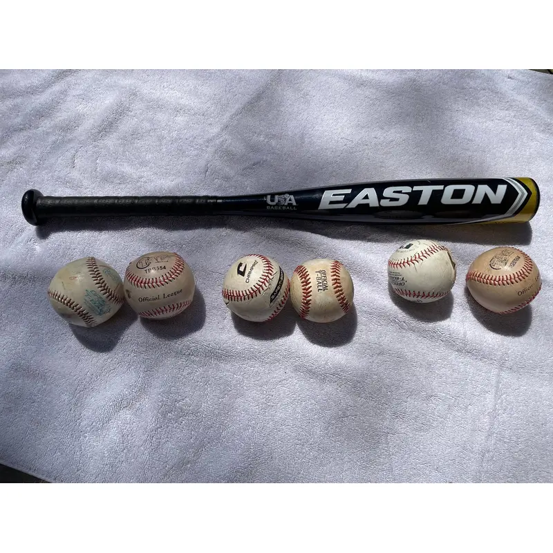 Easton Alpha ALX Tee Ball bat 24/14 Drop -10  comes w/ a bonus half dozen T-Balls!