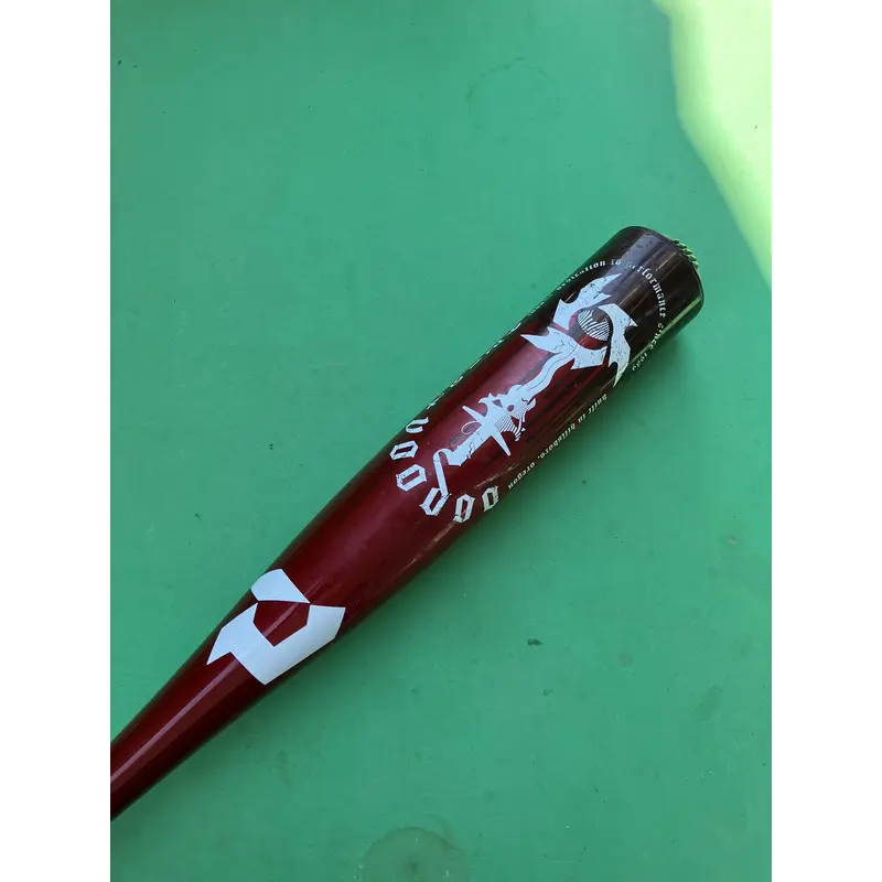 2025 DeMarini Voodoo One Alloy Bat USSSA Certified (-10) Alloy 20 oz 30" (Used)