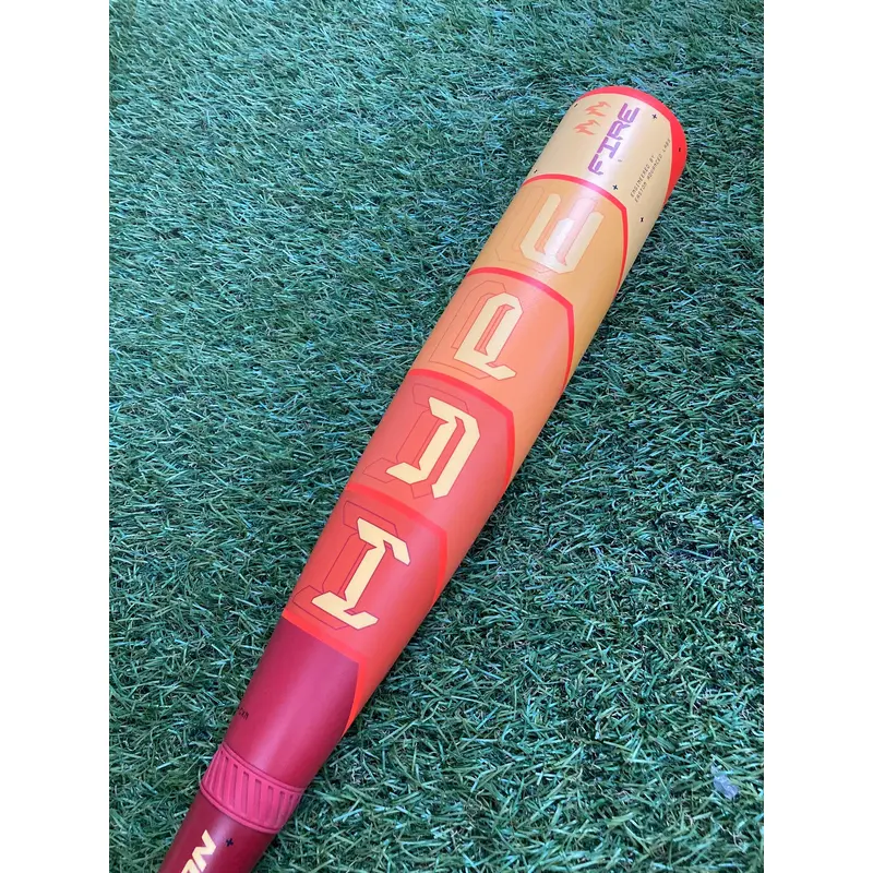 Easton Hype Fire (2 3/4") USSSA Bat (-8) 2025