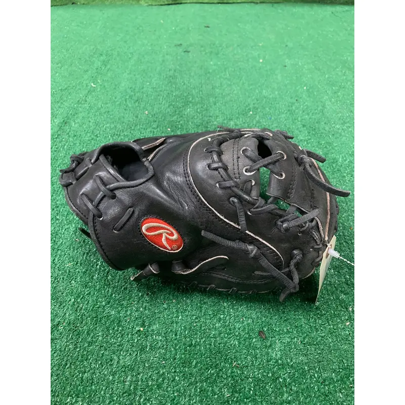 Black Rawlings Heart of the Hide RH Catcher's Baseball Glove 35" (Used)