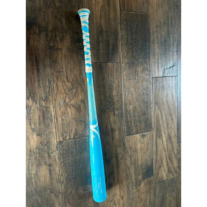 2023 Victus Tatis Maple BBCOR Certified Bat (-3) 30.5 oz 33.5" (Used)