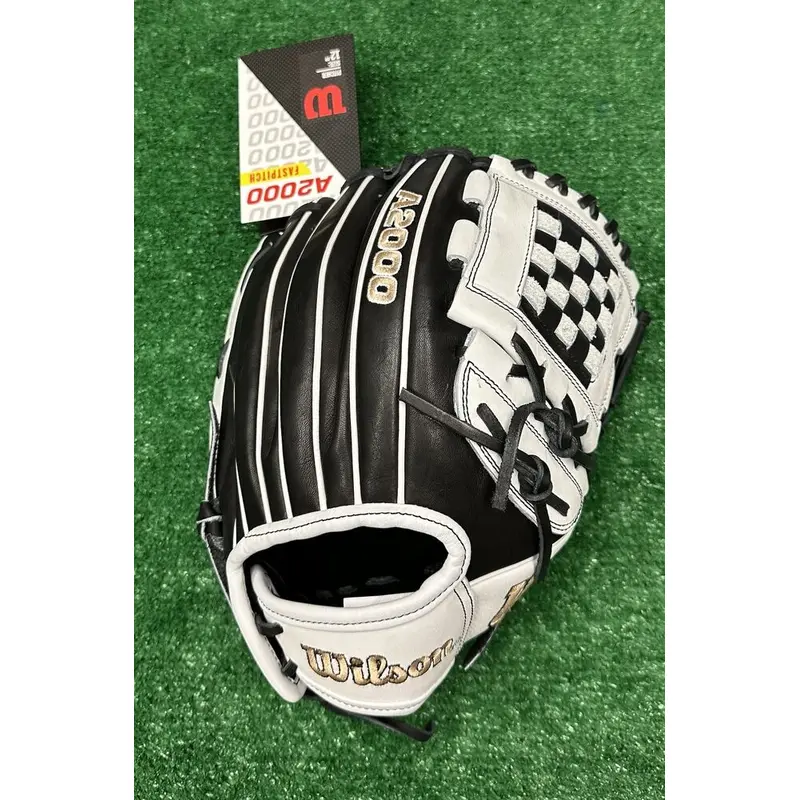 Wilson A2000 P12 12" Fastpitch Softball Pitchers Infield Glove - WBW10140412