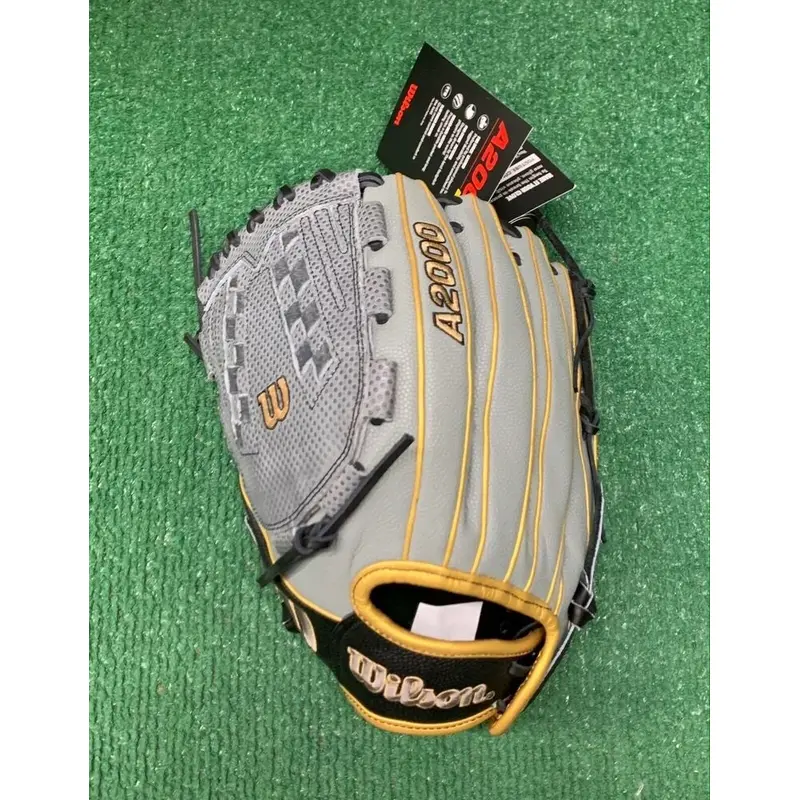 Wilson A2000 V125 12.5" Spin Control Left Hand Fastpitch Softball Outfield Glove