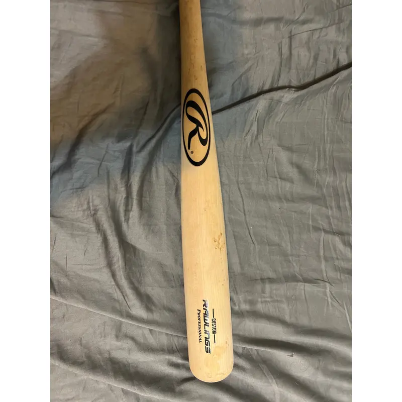 New Rawlings   34" Bat