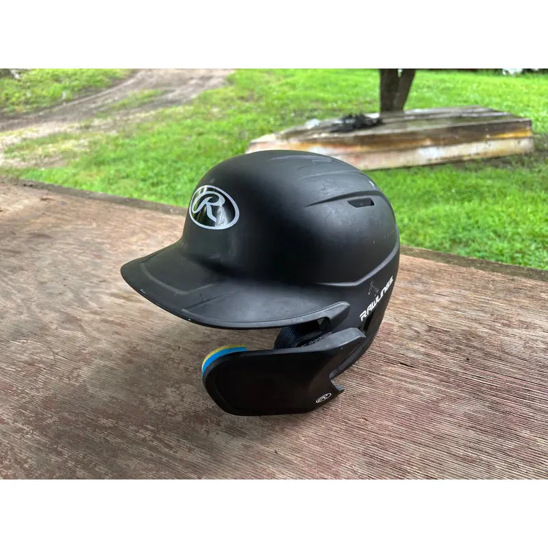 6 7/8 Rawlings Mach Batting Helmet (Used)