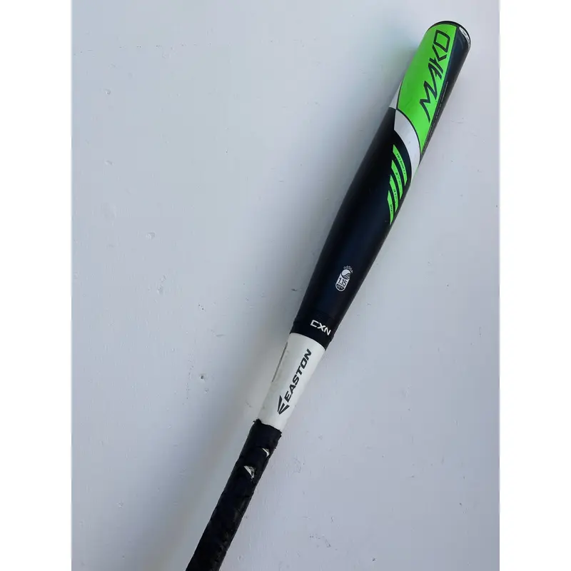 Used USSSA Certified Easton Mako Composite Bat -11 20OZ 31"
