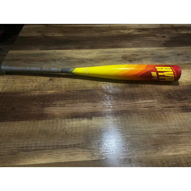 Easton Hype Fire Composite USSSA Certified Bat (-10) 21 oz 31" (Used)