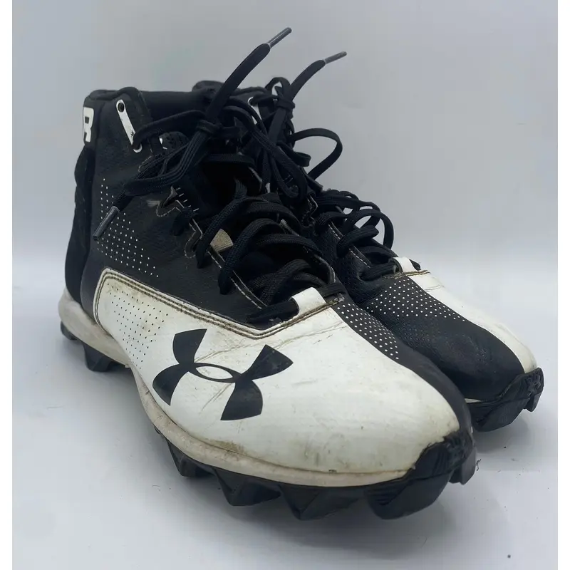 Black Men's Size M 9.0 Under Armour High Top Renegade RM Molded Cleats