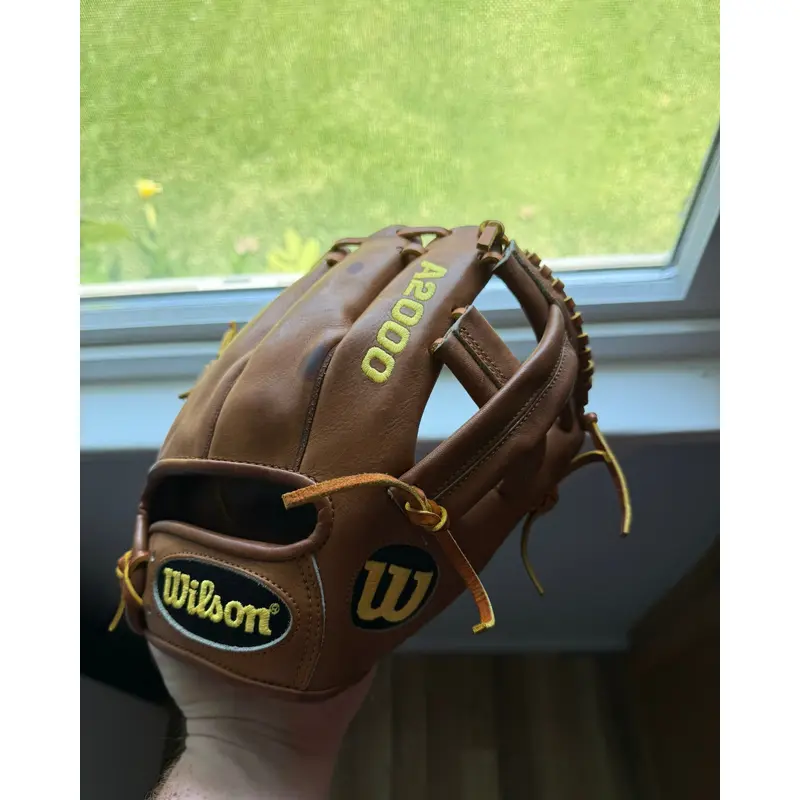 Wilson a2000 9.5 Training Glove