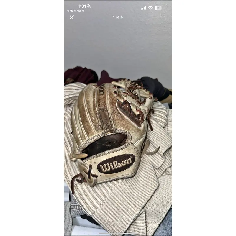 Wilson RH Infield A2000 1786 Baseball Glove 11.5" (Used)