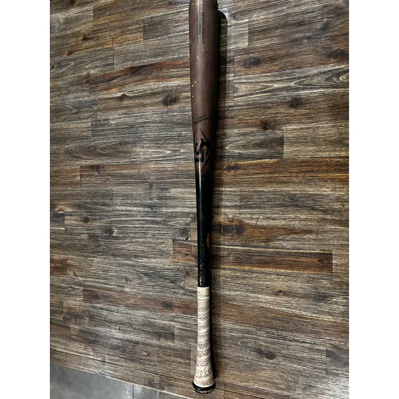 2024 Louisville Slugger C271 Birch Wood BBCOR Certified Bat (-3) 30 oz 33" (Used)