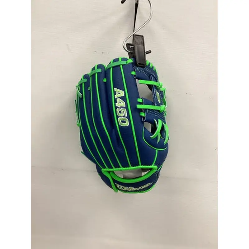 NEW Wilson A450 BB/SB Glove RH Throw Black 10 3/4" 11851-S000035494