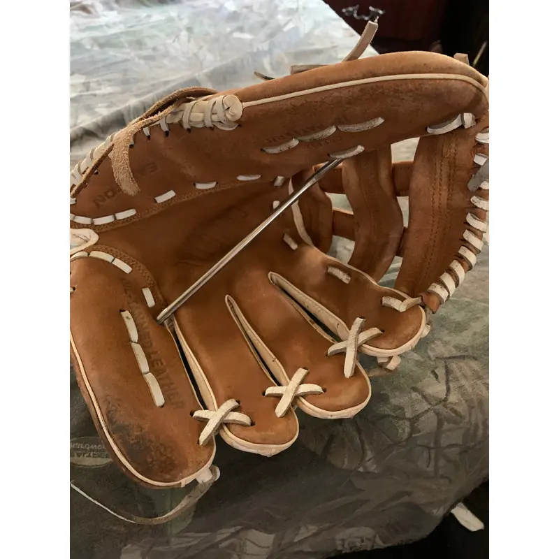 Used Easton CRFP12 Cristal Series Glove