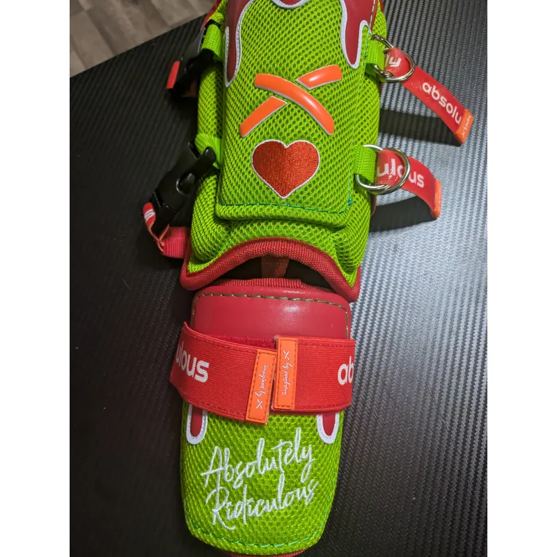 Absolutely Ridiculous Aria Grinch A Mean One Leg Guard NEW