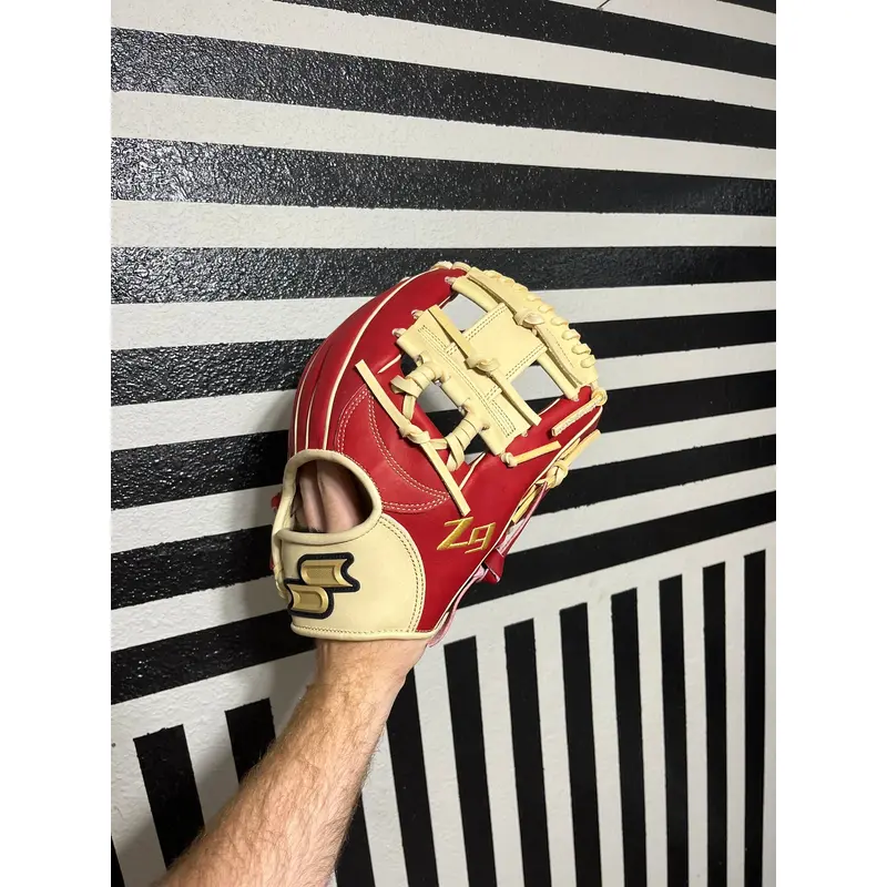 SSK Z9 11.5 Maestro infield baseball glove