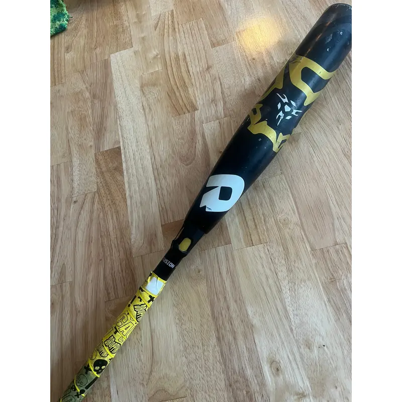 Used 2019 DeMarini USSSA Certified Composite 27 oz 32" CF Bat