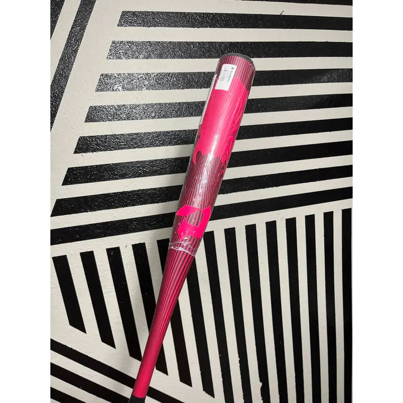 Demarini Voodoo One Pink 33/30 -3 Bbcor baseball bat brand new