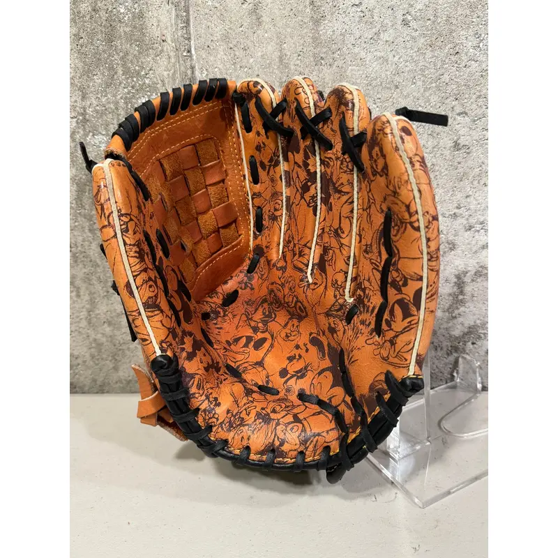 Disney Studio Collection Baseball Glove RHT NEW