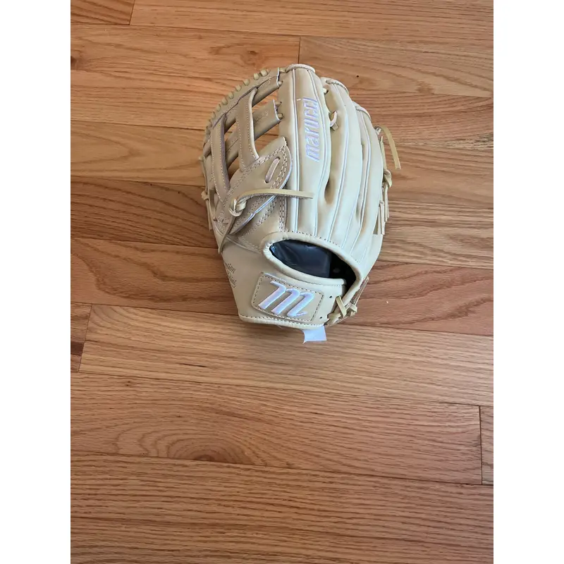 New Marucci 12.5 LHT Ascension Series Outfield Glove