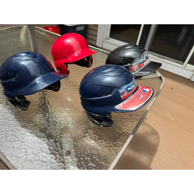 Medium/Large Rawlings Batting Helmet (Used)