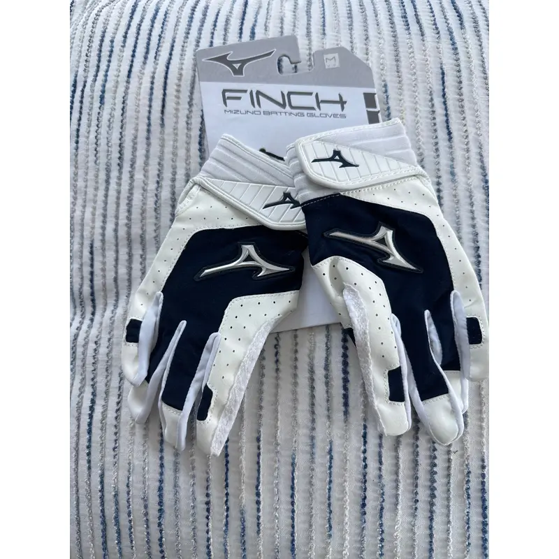 Medium Mizuno (New) Finch Batting Gloves