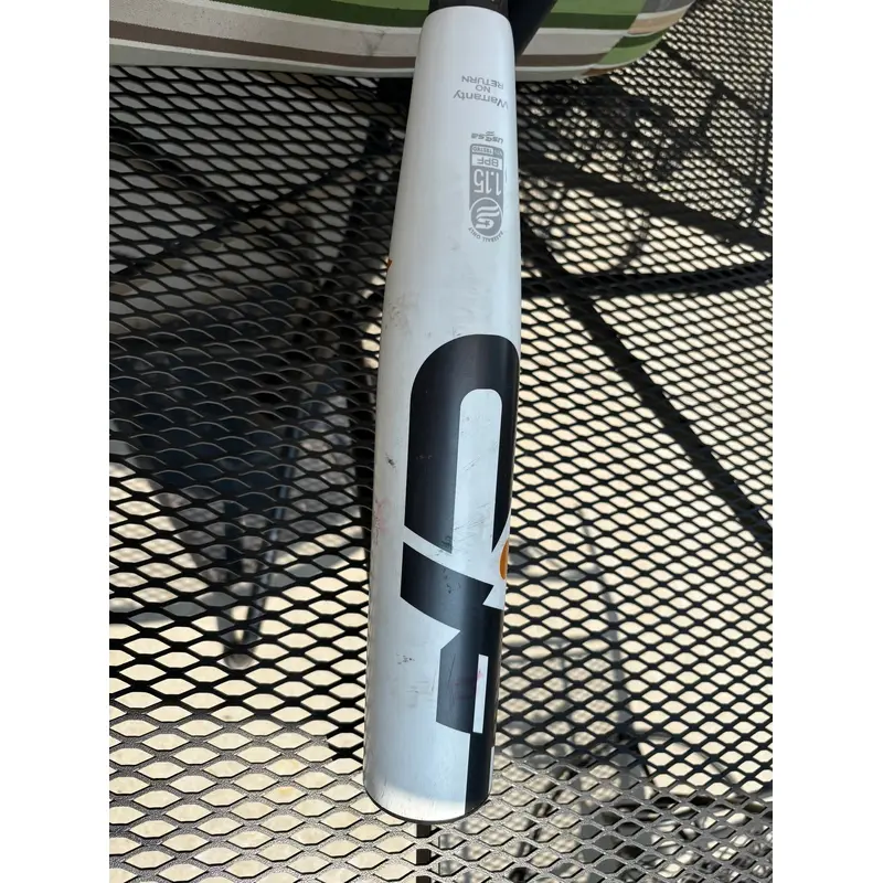 Used 2022 DeMarini USSSA Certified Composite 26 oz 31" CF Bat