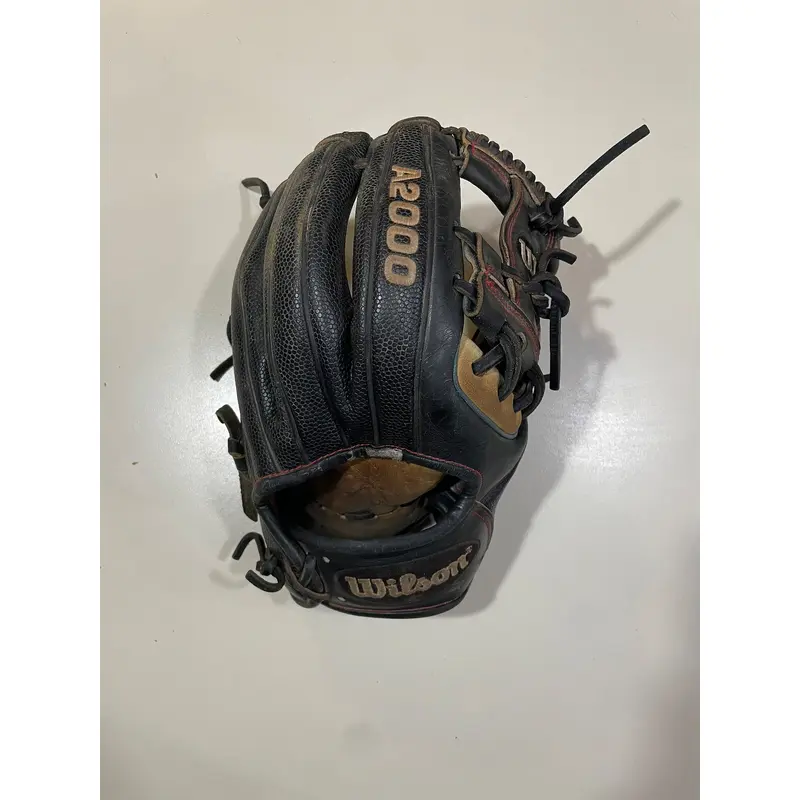 Glove relace, cleaning, condition service