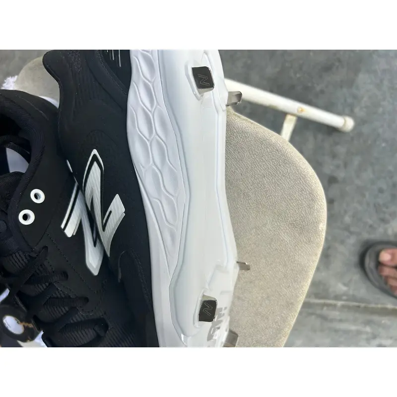 Black Men's Size M 12.5 (W 13.5) New Balance (New)