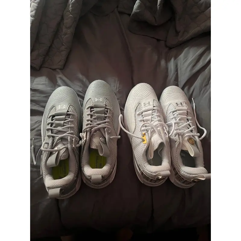 Men's Size M 11.5 (W 12.5) Under Armour Bryce harper (New)