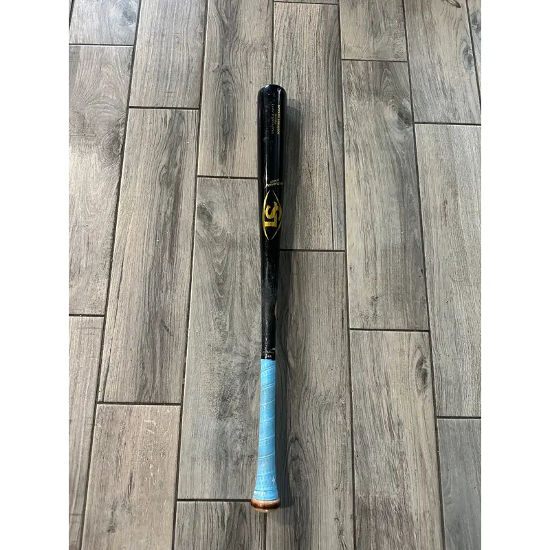 2022 Louisville Slugger C271  Bat (-3) Maple 28 oz 31" (Used)