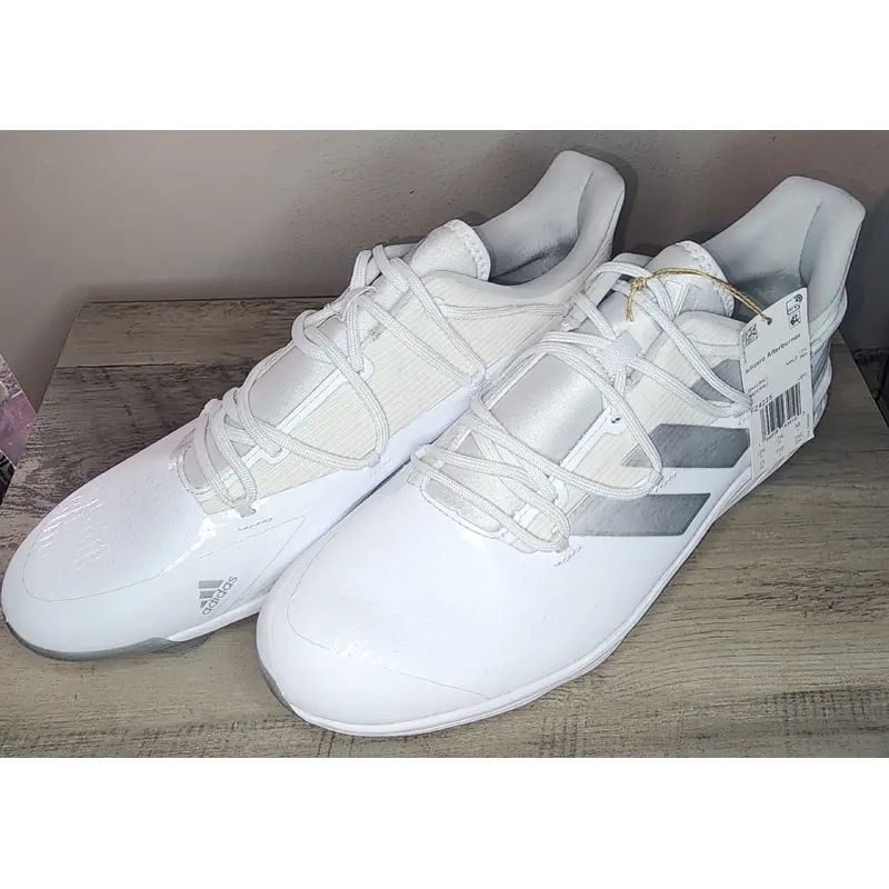 White New Adult Men's Size 13 (Women's 14) Molded Cleats Adidas Low Top