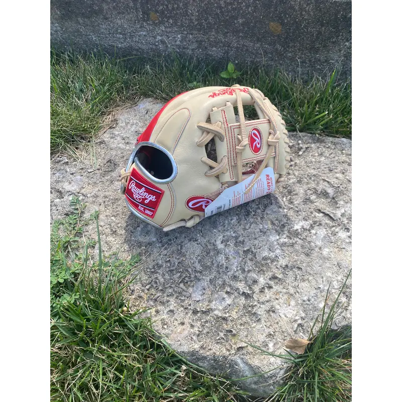 New  Infield 11.5" Heart of the Hide Baseball Glove