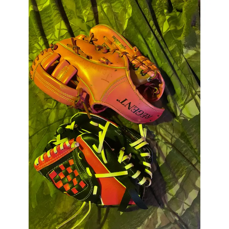 Used Regent Glove/ Used Dicks Glove