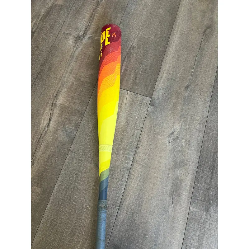 Excellent condition 2024 Easton Hype Fire USSSA Certified Bat Composite 32"