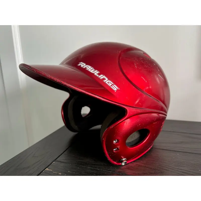 Used and Throughly Cleaned 6 1/2 - 7 1/2 Rawlings Vapor Batting Helmet