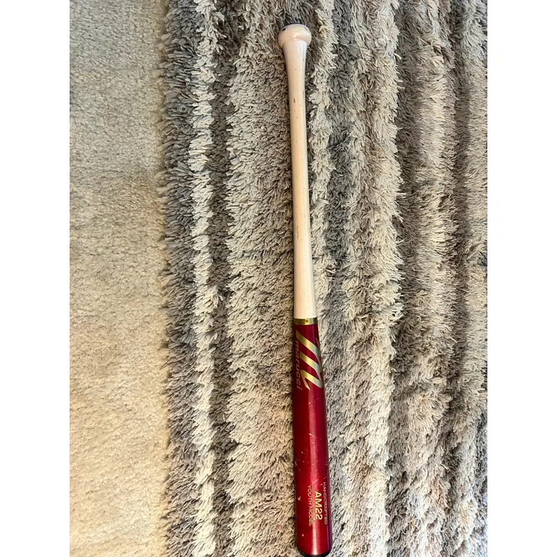 Used Marucci (-10) 21 oz 31" AM22 Bat