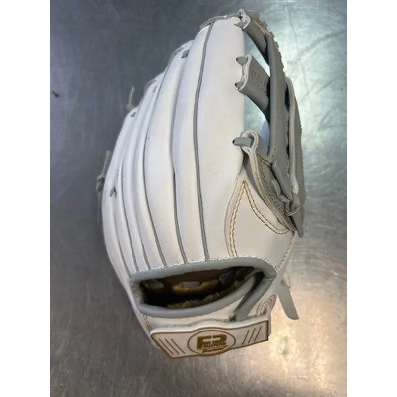 Used Franklin 22484 BB/SB Glove RH Throw White 11 1/2" 11868-S000063891