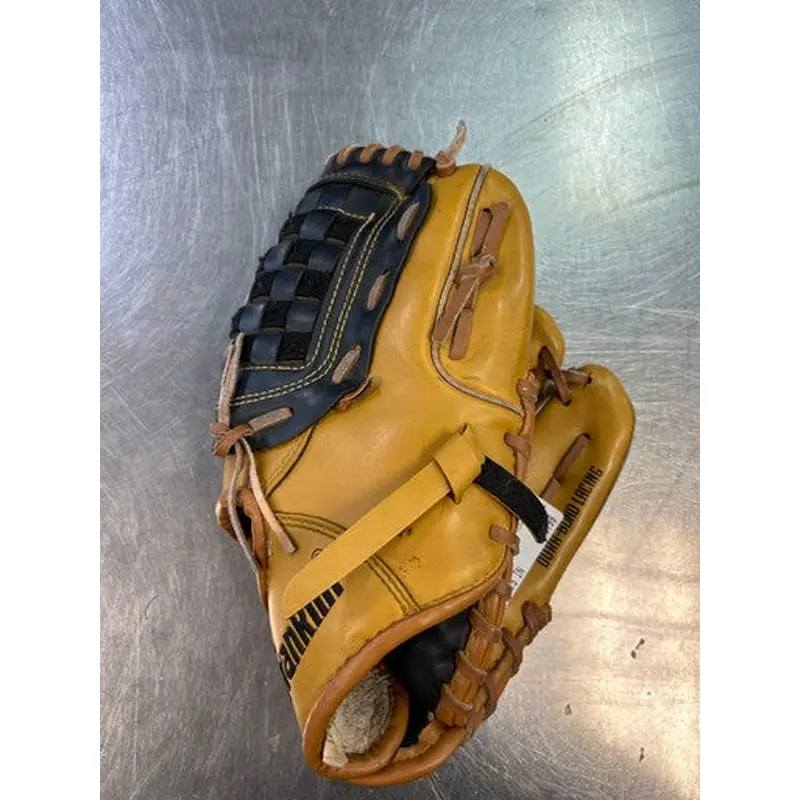 Used Franklin 22606-10.5 BB/SB Glove RH Throw Brown 10 1/2" 11868-S000063645