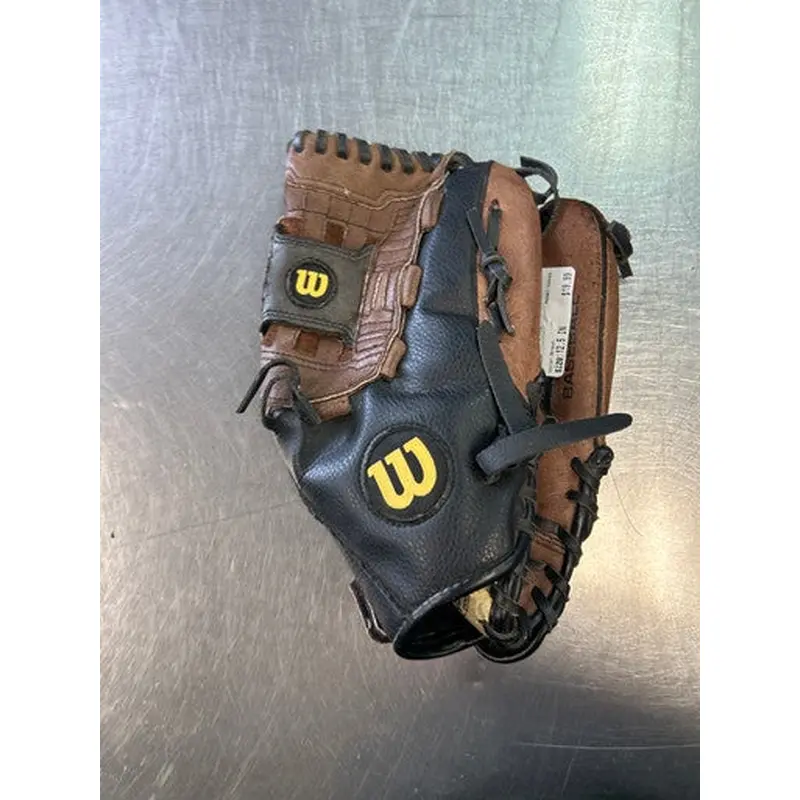 Used Wilson A2443 BB/SB Glove RH Throw Brown 12 1/2" 11868-S000064868