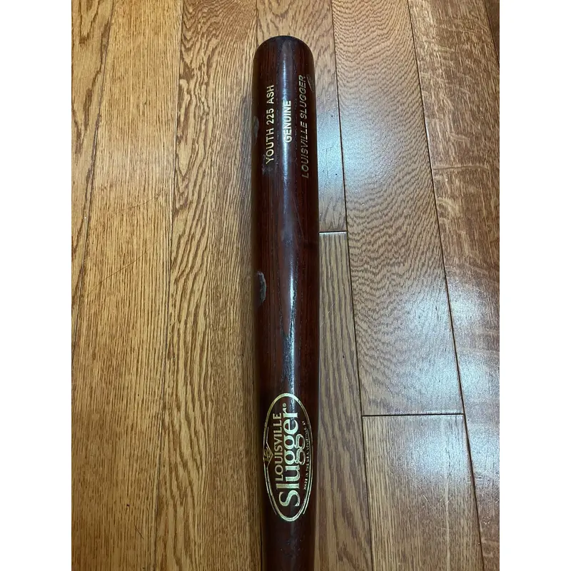 Used Wood (-4) 22 oz 29" 225YB Bat