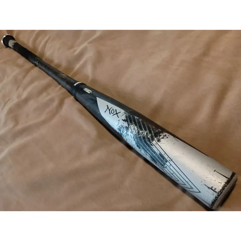 USED VICTUS NOX 33.5/30.5 (-3) 2 5/8" BBCOR Hybrid BASEBALL BAT VCBN