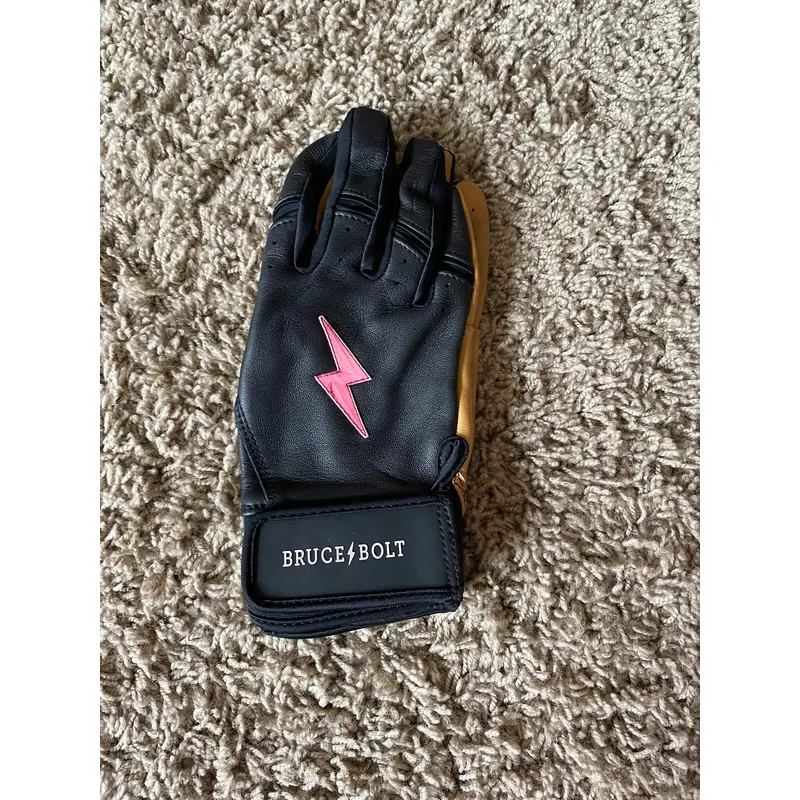 Bruce Bolt Batting gloves