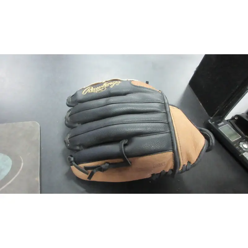 Used Rawlings Playmaker Series 11" Glove - RHT