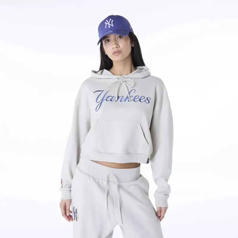 New York Yankees Womens MLB Graphic Cream Pullover Hoodie