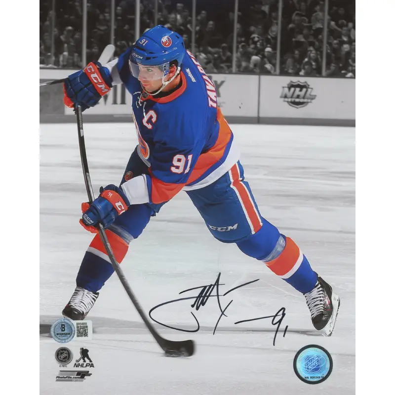 Islanders John Tavares Authentic Signed 8x10 Photo Autographed BAS #BR54855