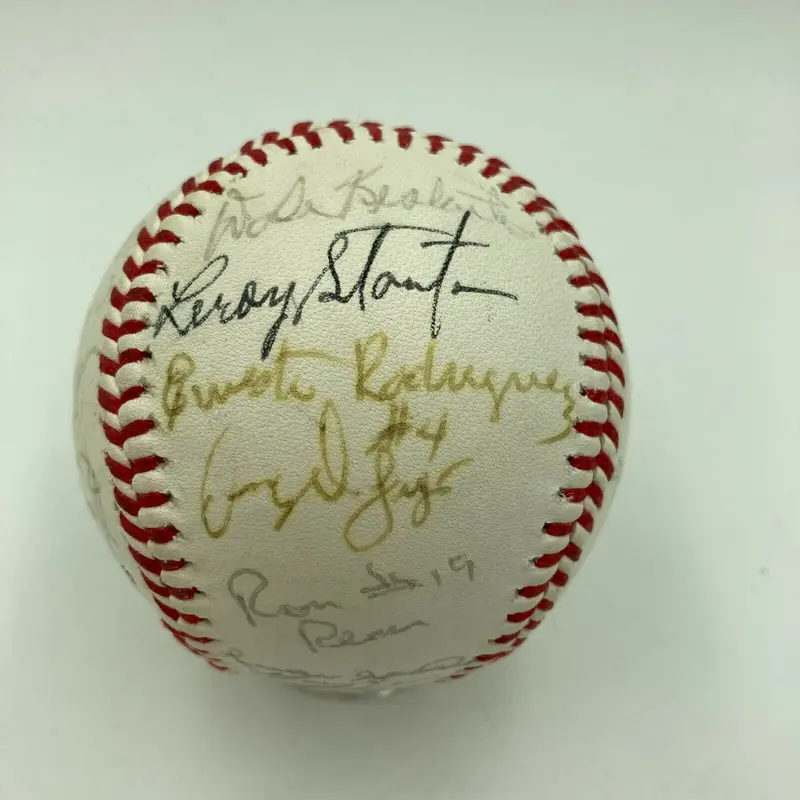 1990's Hagerstown Suns Toronto Blue Jays Team Signed Minor League Baseball